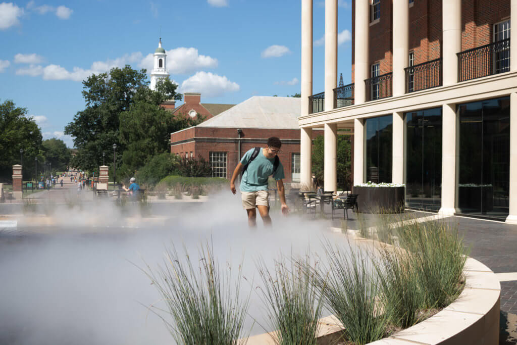 USO fountain fogscape